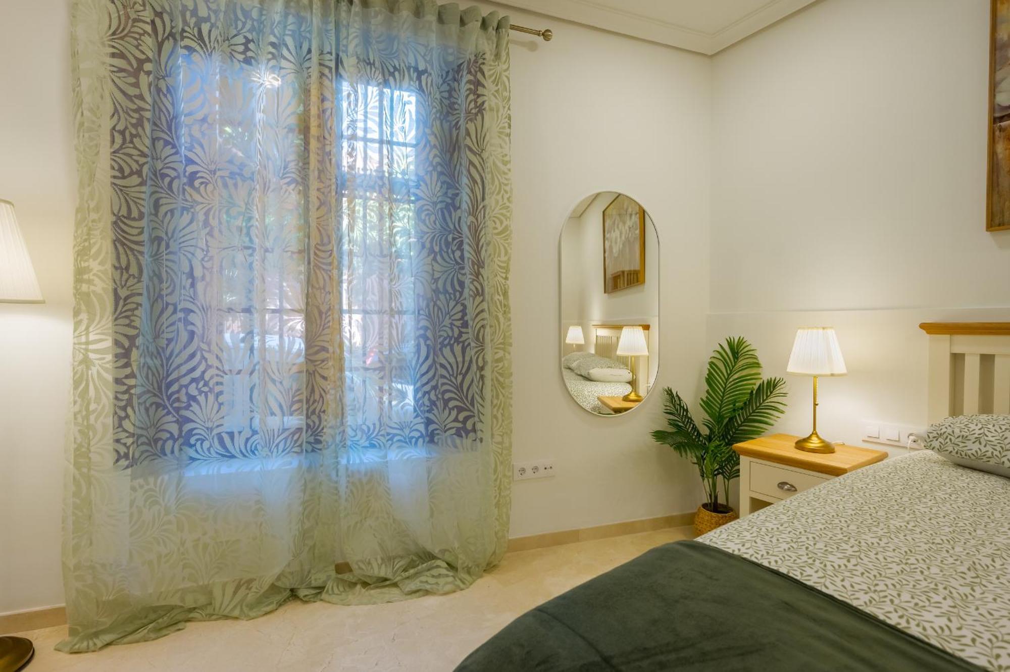 Fantastico 2H+1B Plaza Del Museo Apartment Sevilla Bagian luar foto